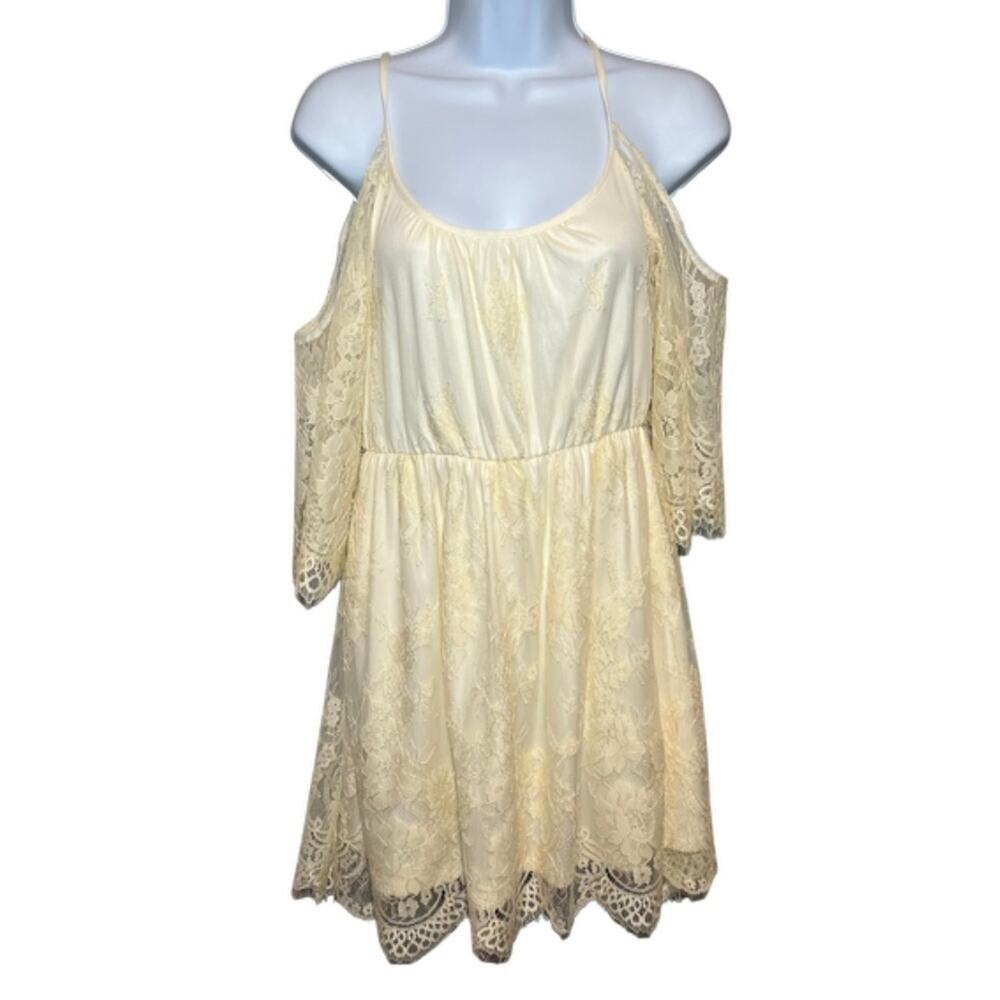 Taylor & Sage Cold Shoulder Dress, M